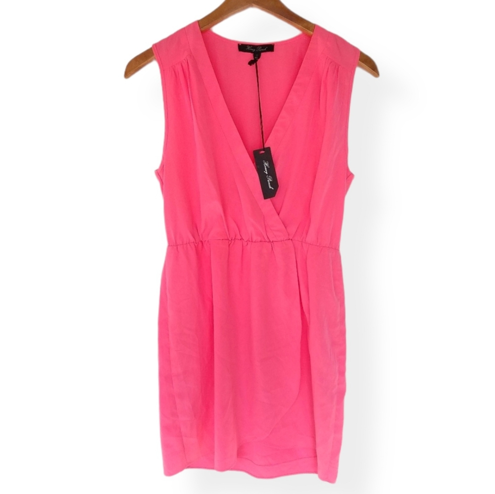 Honey Punch | Sleeveless hot pink elastic waist dress size small